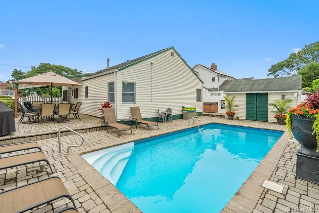 $799,000 | 31 Grand Central Avenue, Amityville, NY 11701