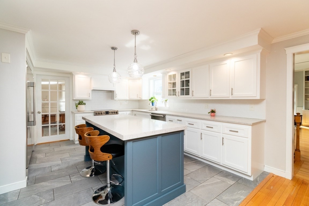 745 Washington Street Walpole, MA 02081 - Photo 10 of 42