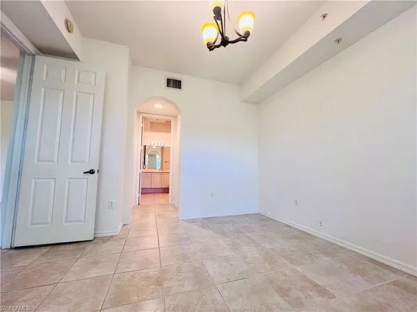 $2,200 | 1435 Mariposa Circle, Unit 102, Naples, FL 34105