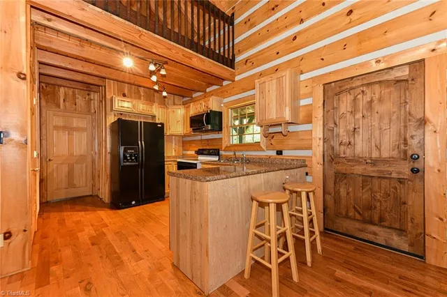 $475,000 | 1345 Hardie Mabe Road, Danbury, NC 27016