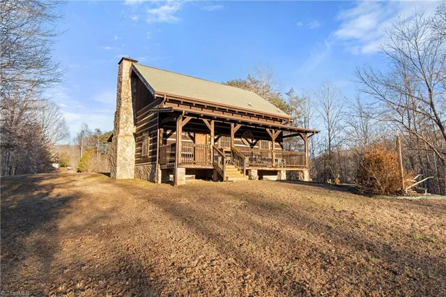 $475,000 | 1345 Hardie Mabe Road, Danbury, NC 27016