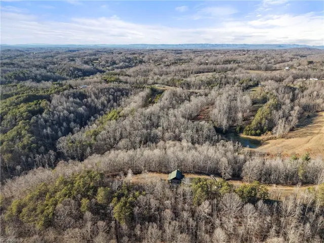 $475,000 | 1345 Hardie Mabe Road, Danbury, NC 27016