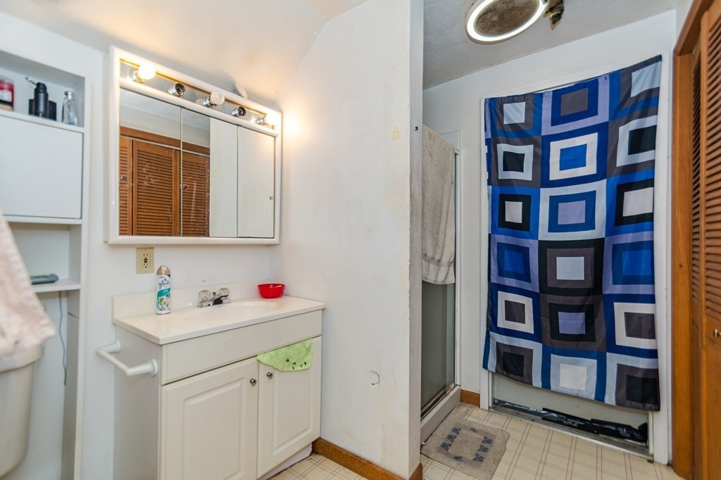 849 Bridge Street Lowell, MA 01850 - Photo 40 of 42