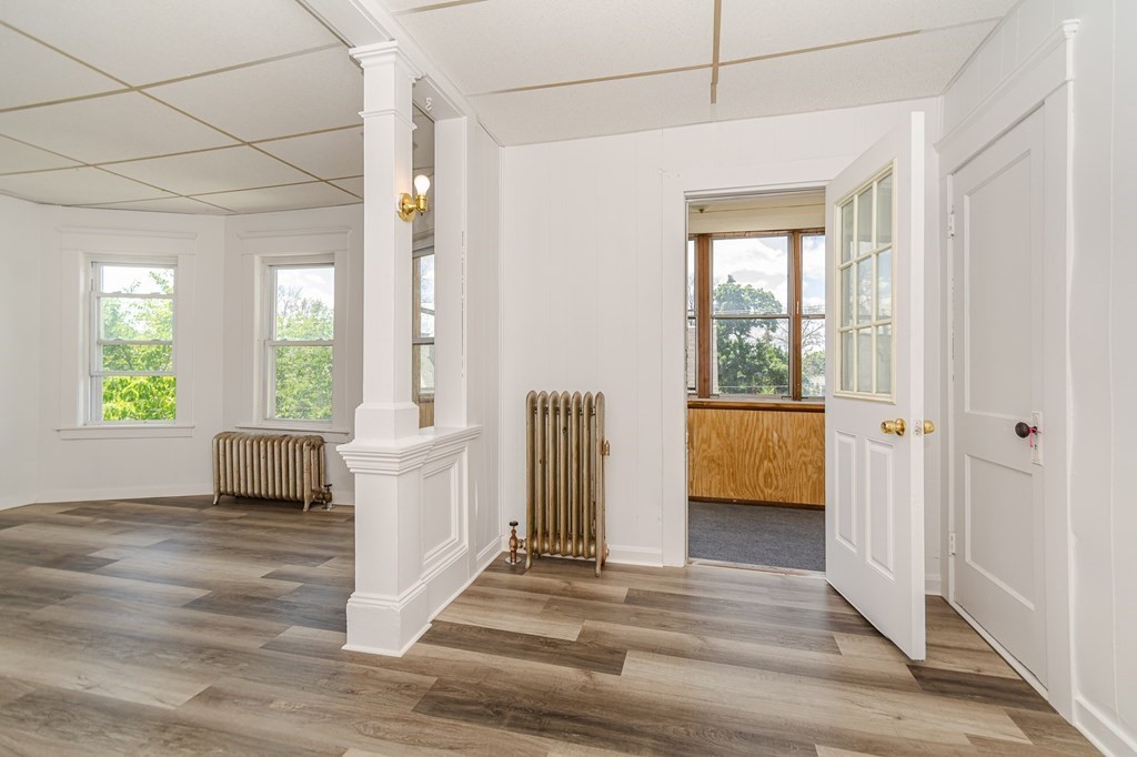 849 Bridge Street Lowell, MA 01850 - Photo 4 of 42