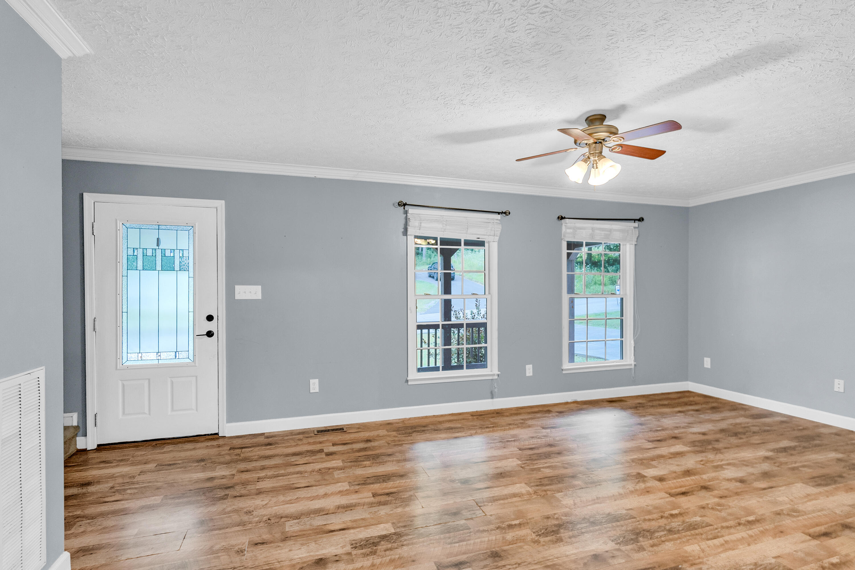 2402 Mountain Laurel Road Northeast Norton, VA 24273 - Photo 15 of 40 C5A94089-EEF7-447C-B658-D35830FF277D