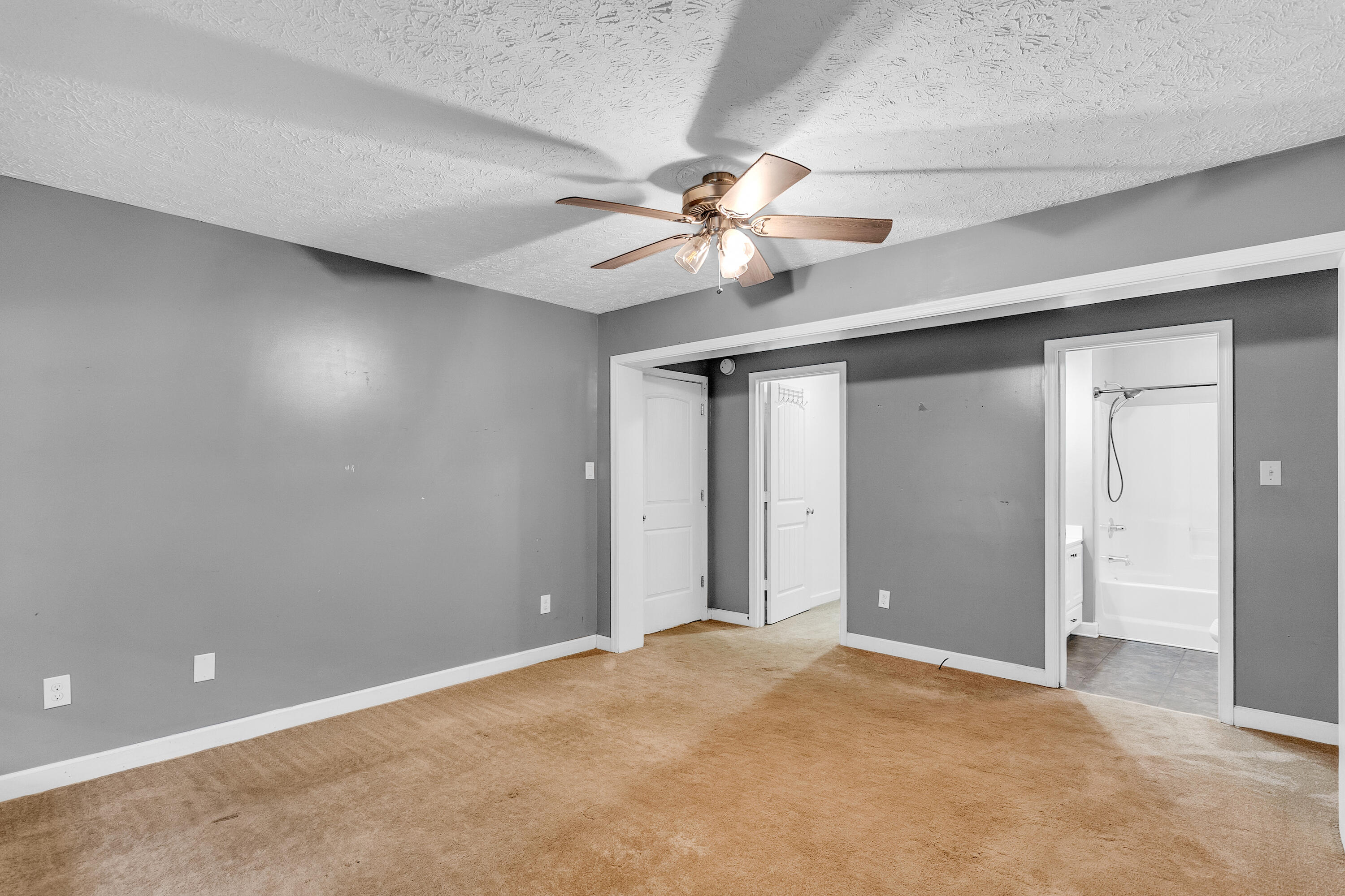 2402 Mountain Laurel Road Northeast Norton, VA 24273 - Photo 17 of 40 E3FAD3F1-7AB2-4C79-AAFF-B6723482D25B