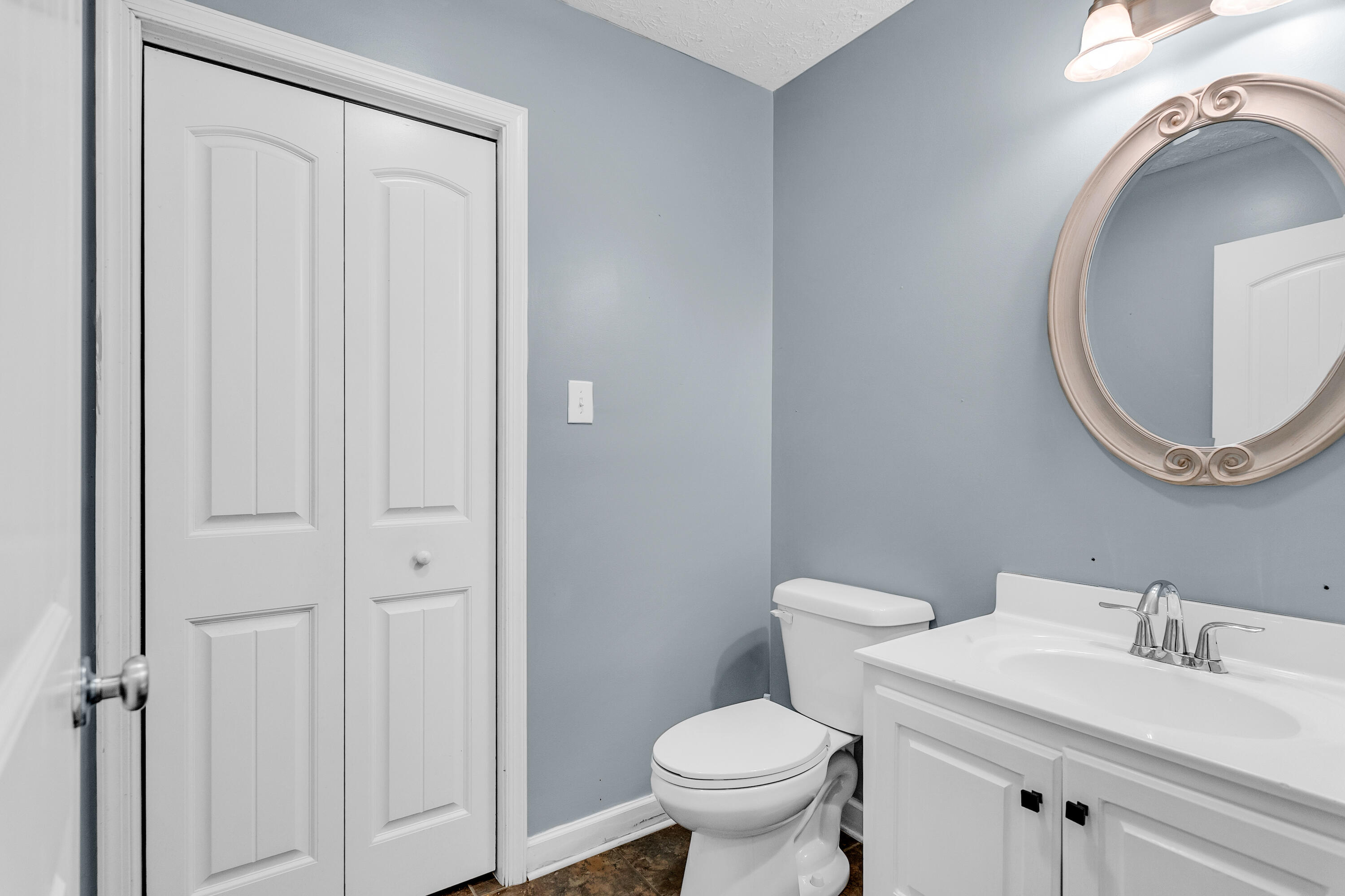 2402 Mountain Laurel Road Northeast Norton, VA 24273 - Photo 24 of 40 75F18F2A-D484-45E4-8B9A-034770B1557D