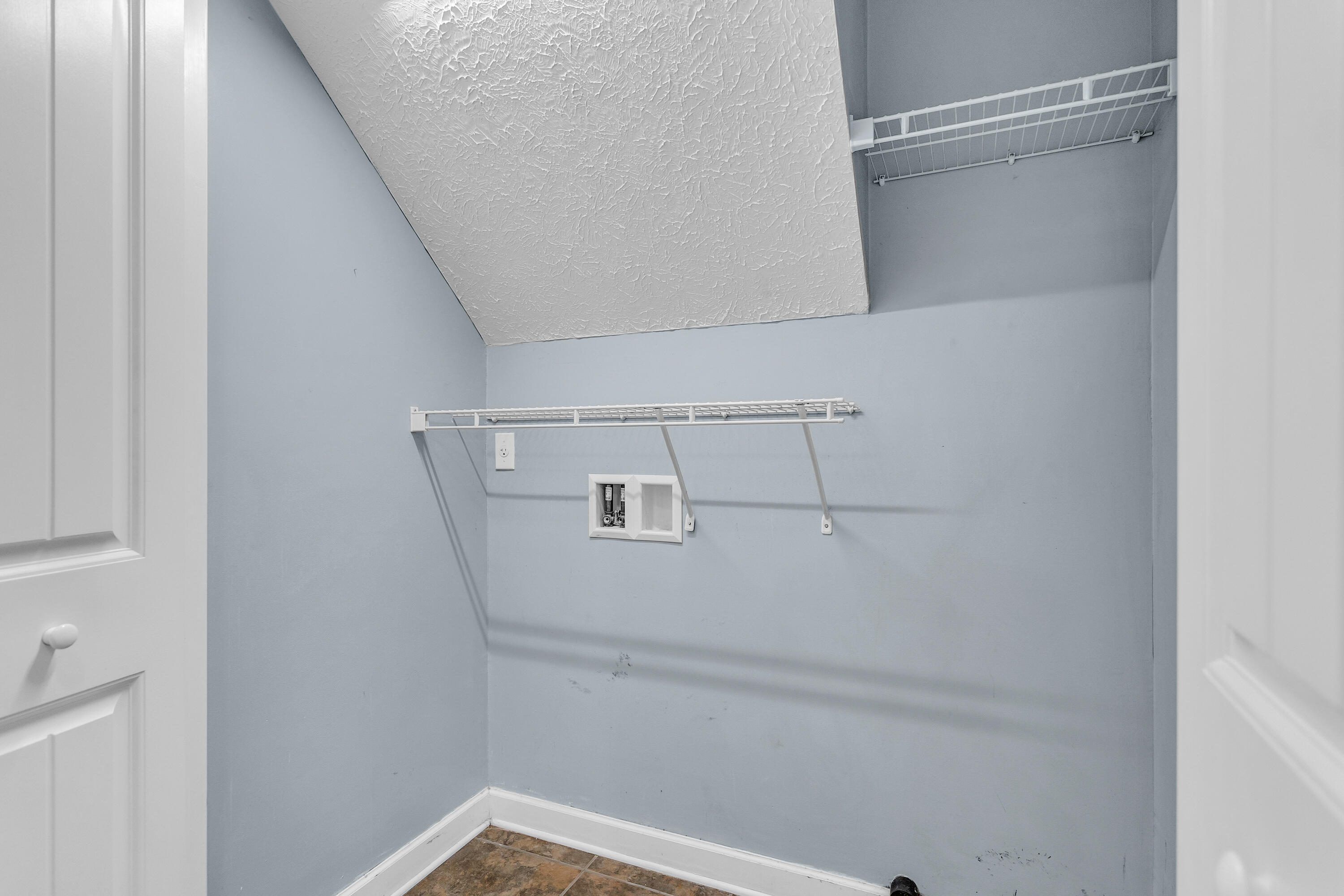 2402 Mountain Laurel Road Northeast Norton, VA 24273 - Photo 25 of 40 6F8A697E-0ADA-46C0-84FC-E3280752EC94