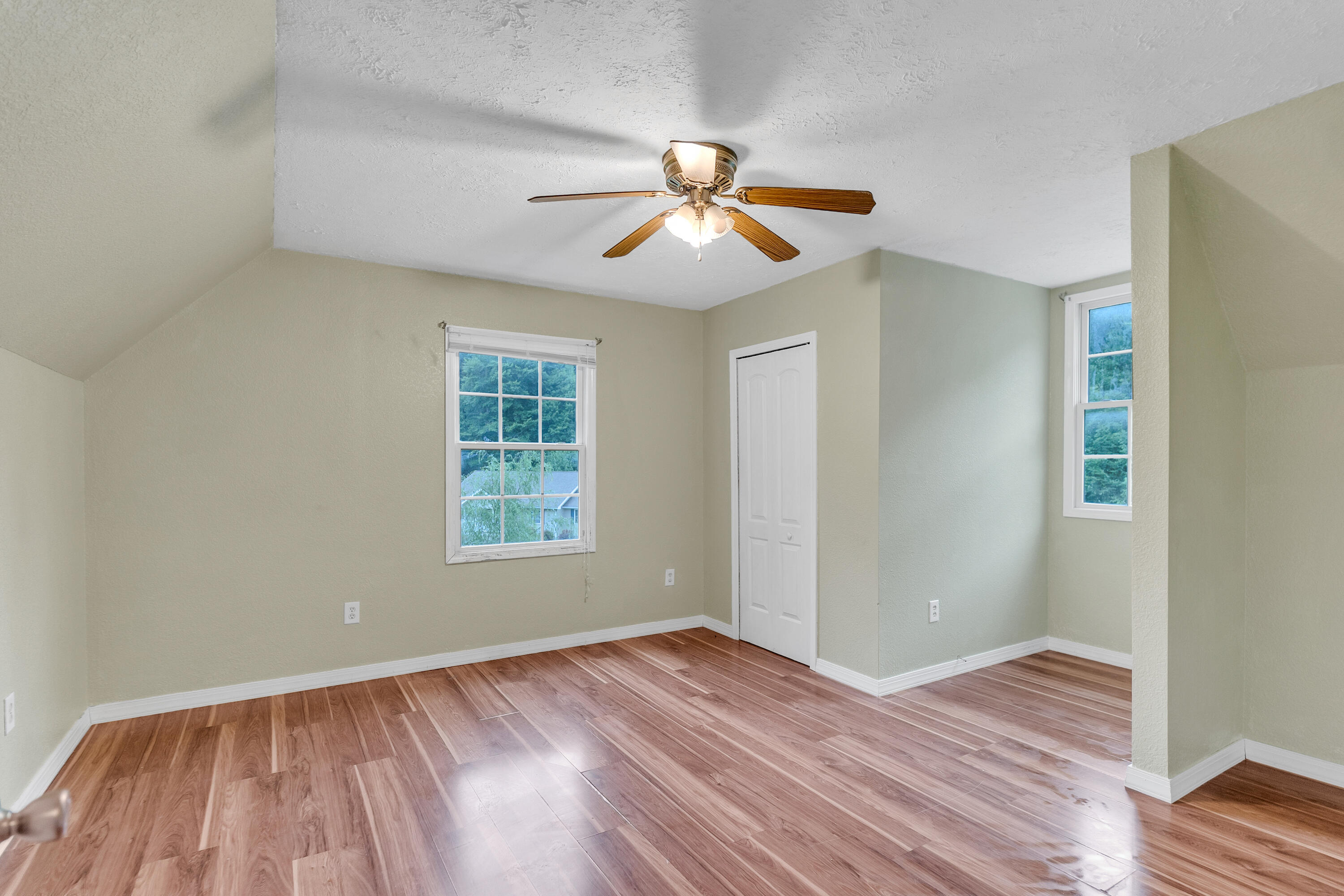 2402 Mountain Laurel Road Northeast Norton, VA 24273 - Photo 29 of 40 5ECF21F3-1355-4463-9C40-0FFEAE2BB3B4