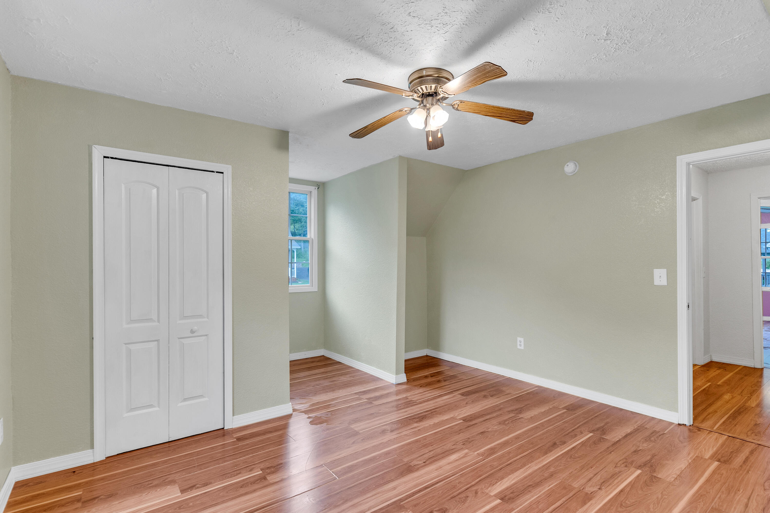 2402 Mountain Laurel Road Northeast Norton, VA 24273 - Photo 30 of 40 6BBF74E3-073A-4A7C-9B25-1704E025F08A