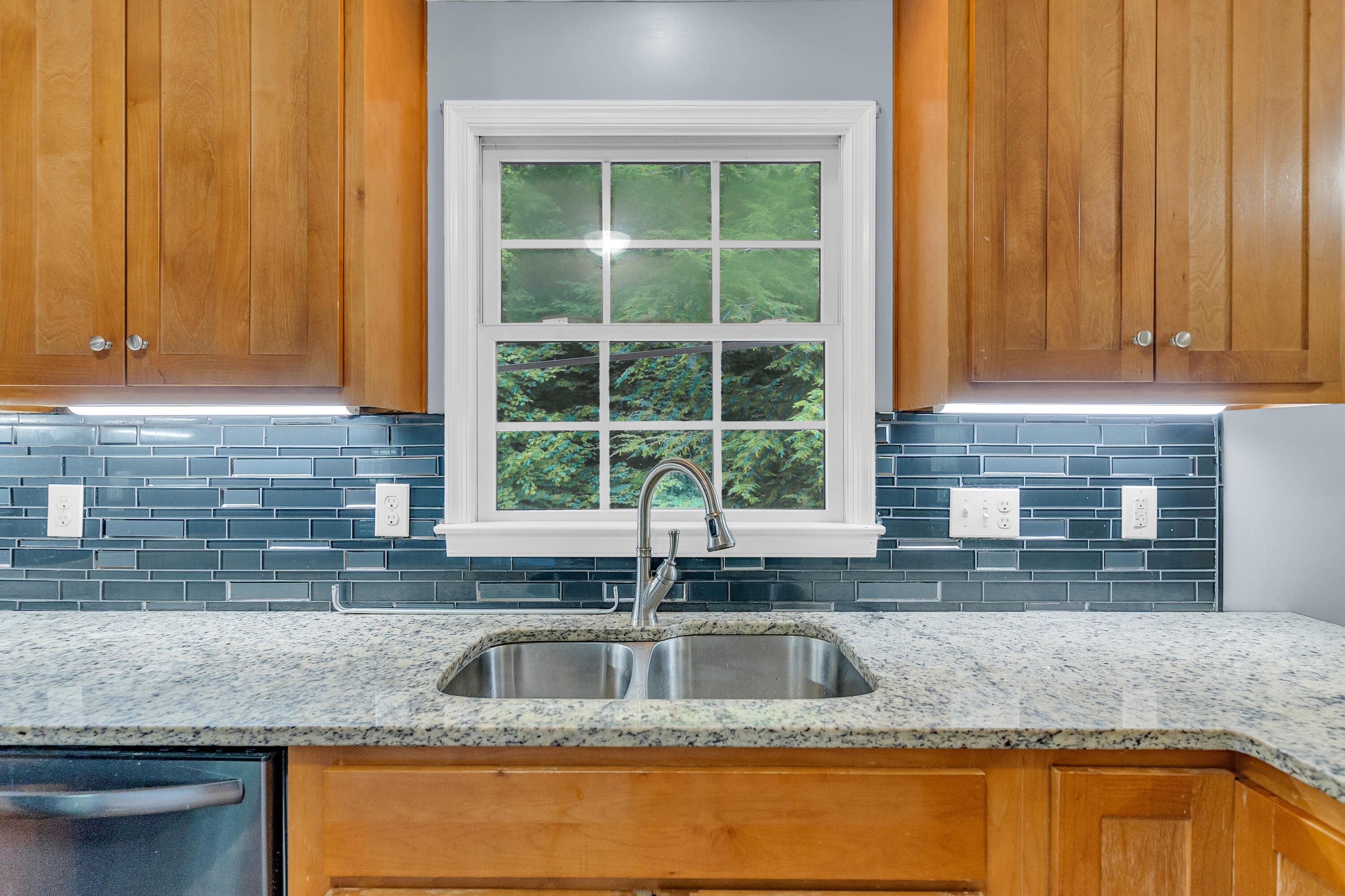 2402 Mountain Laurel Road Northeast Norton, VA 24273 - Photo 8 of 40 97F0AFBB-9F51-4D64-96F4-1ACE4DF2C282