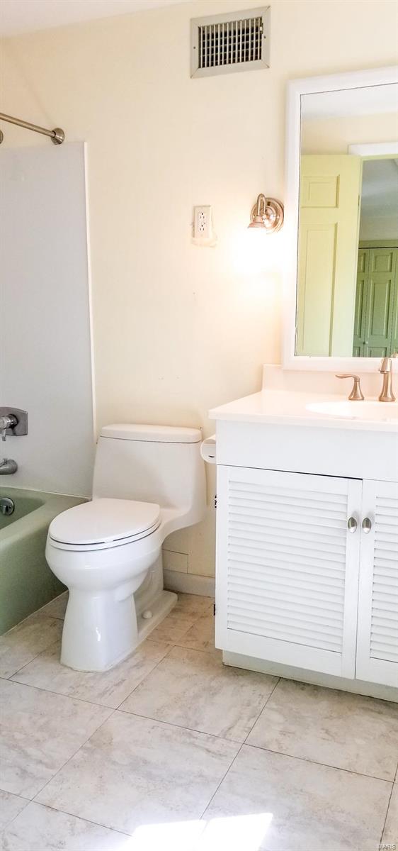 1512 Dougherty Ferry Road St. Louis, MO 63122 - Photo 15 of 21 Gallery Image 15