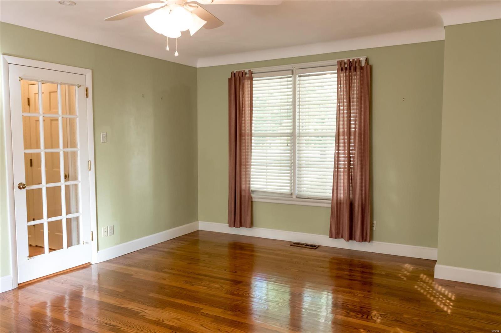 1512 Dougherty Ferry Road St. Louis, MO 63122 - Photo 10 of 21 Gallery Image 10