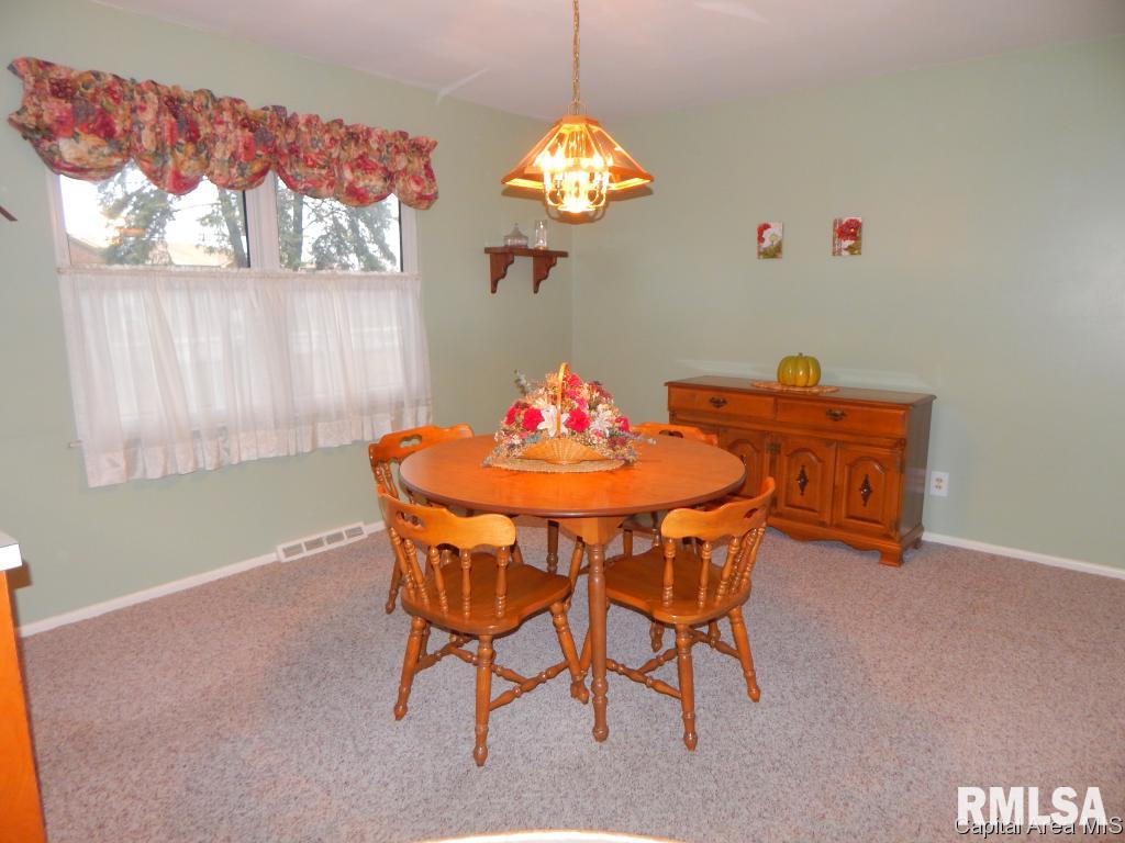 141 Nottingham Road Springfield, IL 62704 - Photo 11 of 15