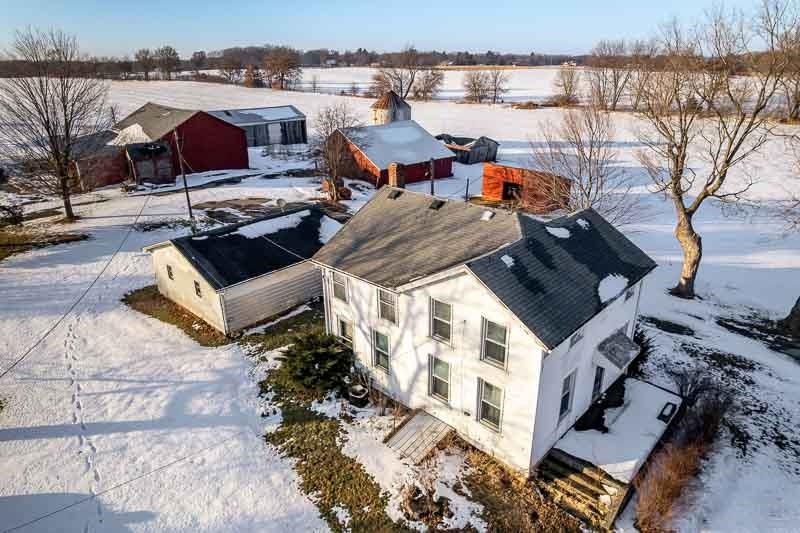 9202 Town Hall Road Belvidere, IL 61008 - Photo 9 of 48