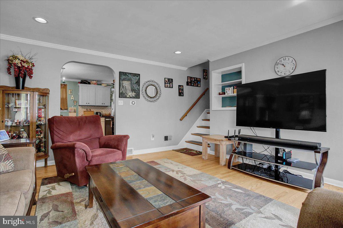 34 Wingert Road Wyomissing, PA 19610 - Photo 3 of 25 Gallery Image 3