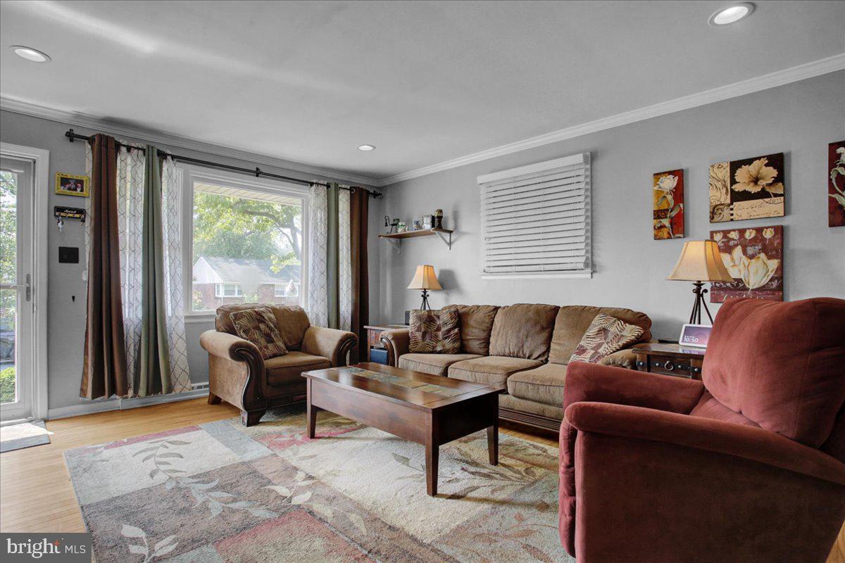 34 Wingert Road Wyomissing, PA 19610 - Photo 4 of 25 Gallery Image 4
