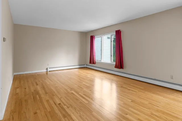 $289,000 | 51 Russell Street, Unit D, Arlington, VT 05250