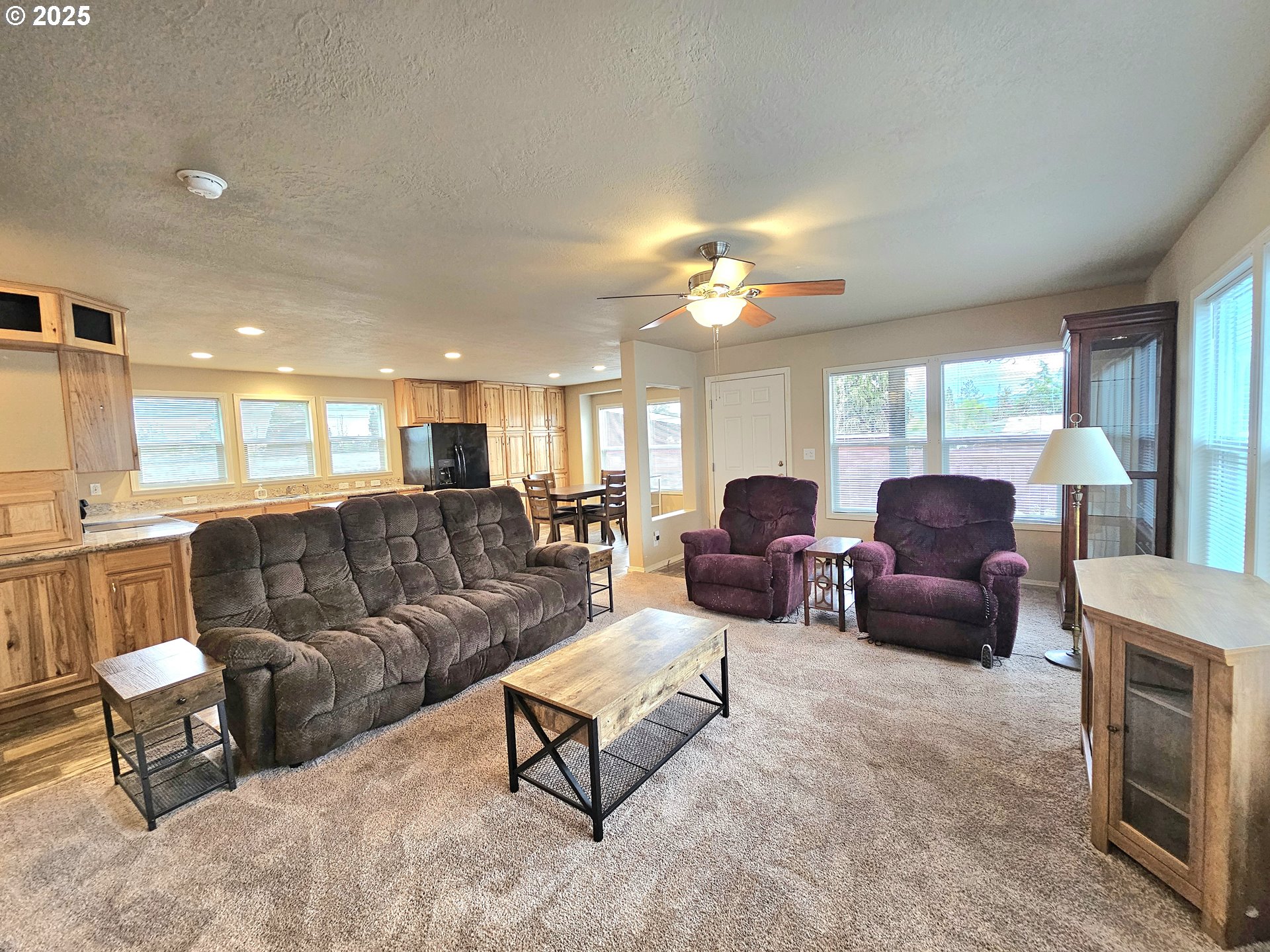 4675 Union Terrace Springfield, OR 97478 - Photo 14 of 37 a living room with furniture and a large window