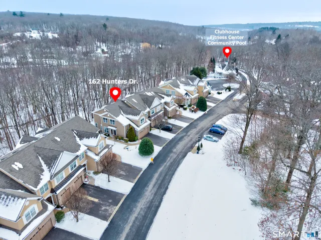 $575,000 | 162 Hunter Drive, Unit 162, Litchfield, CT 06759