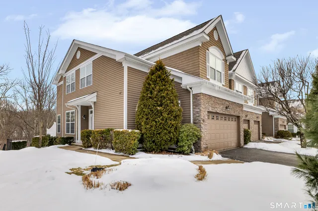 $575,000 | 162 Hunter Drive, Unit 162, Litchfield, CT 06759