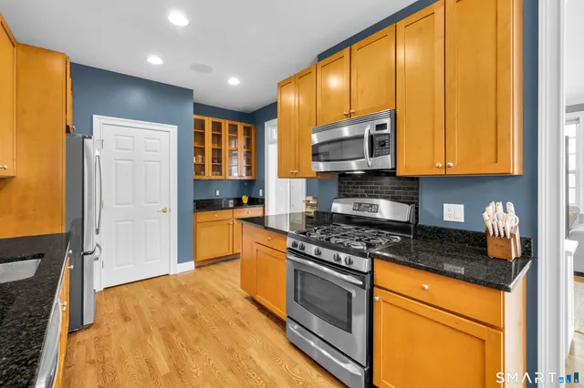 $575,000 | 162 Hunter Drive, Unit 162, Litchfield, CT 06759