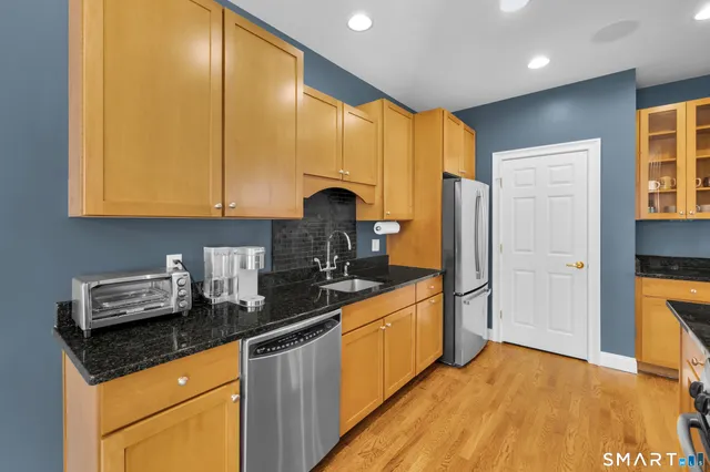 $575,000 | 162 Hunter Drive, Unit 162, Litchfield, CT 06759