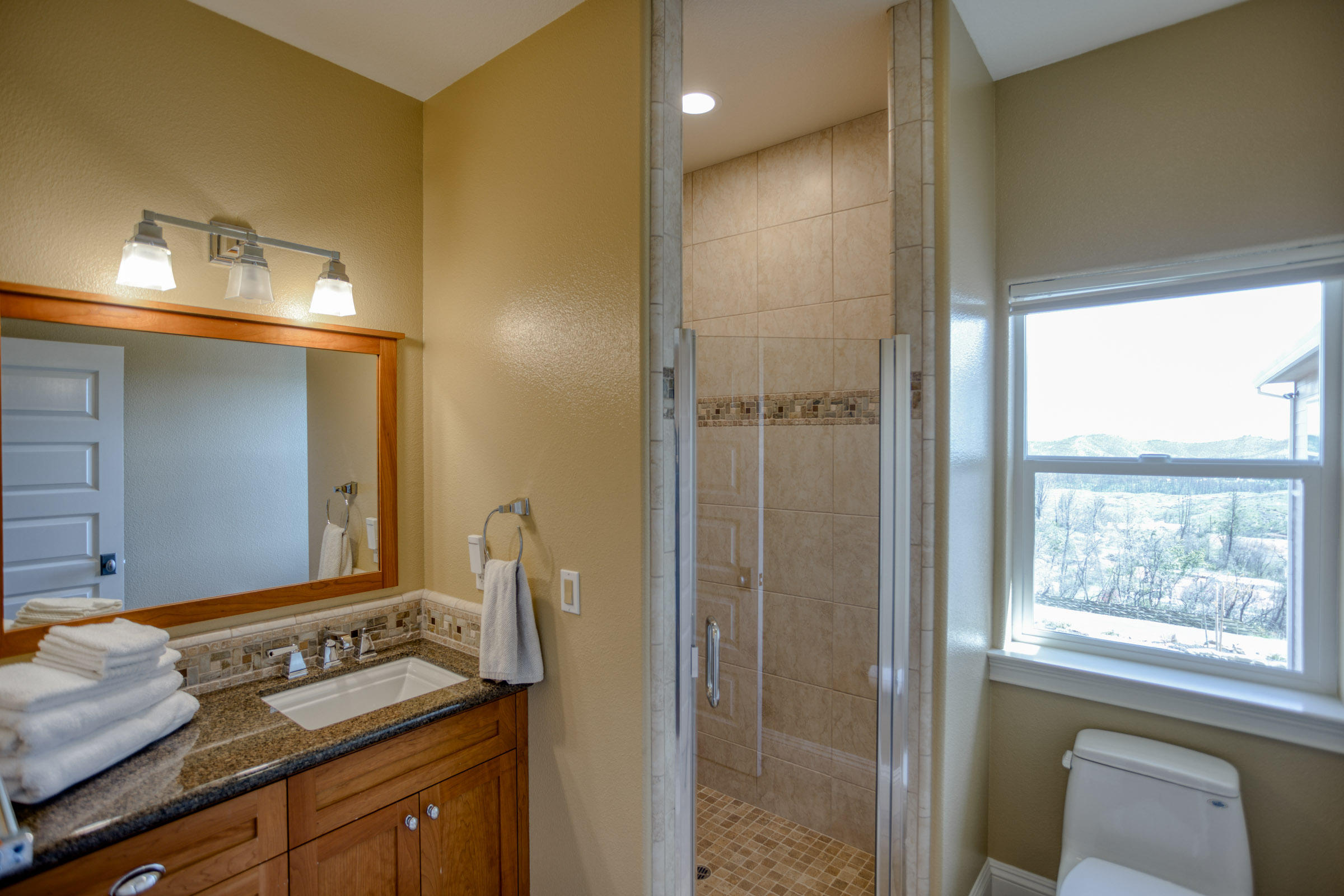 10235 Kangaroo Mine Road Redding, CA 96001 - Photo 23 of 56 Shower stall to 2nd Bathroom