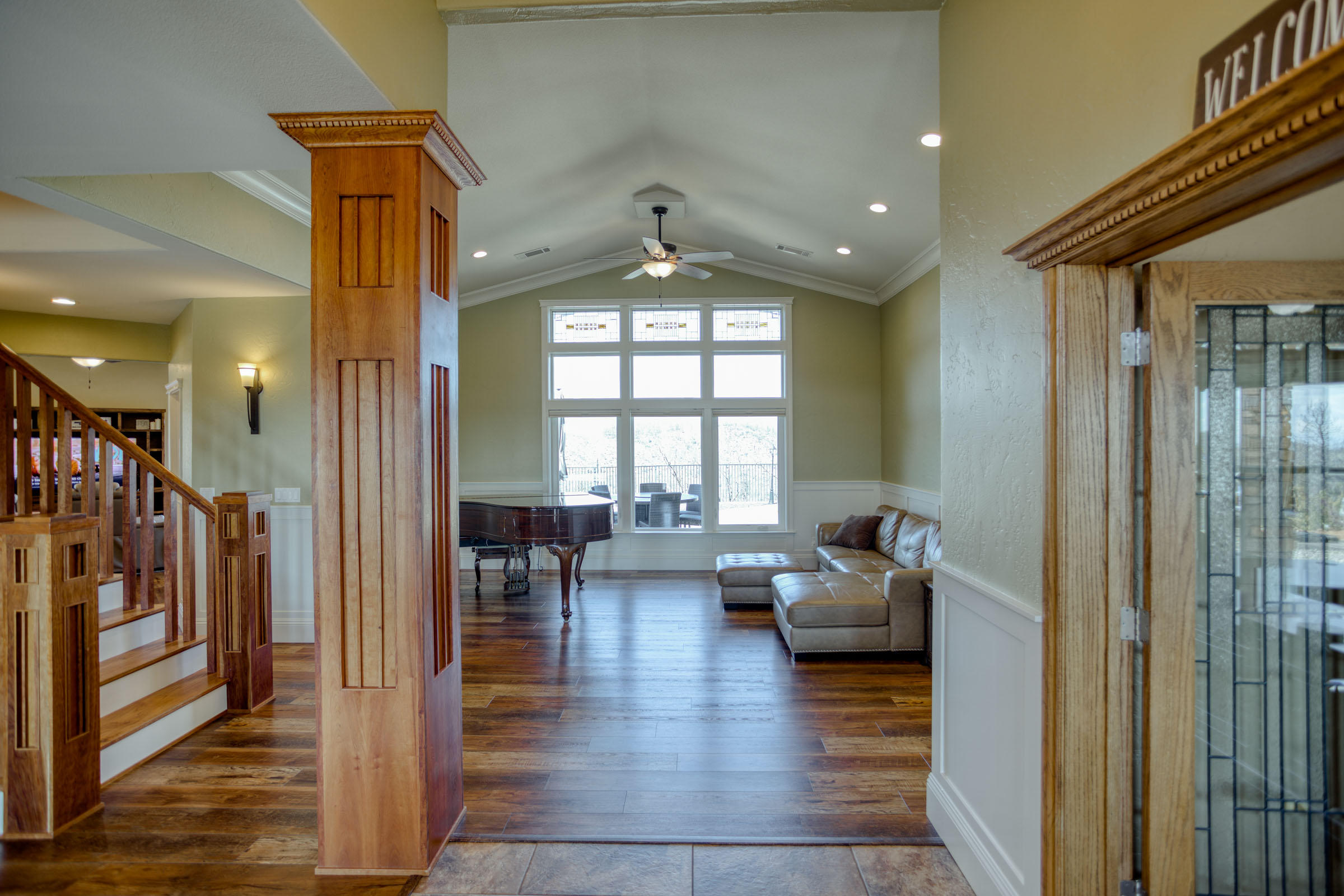 10235 Kangaroo Mine Road Redding, CA 96001 - Photo 4 of 56 Spacious music room/formal dining