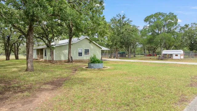 $699,500 | 3434 Prairie-Lea Road, Kingsbury, TX 78638