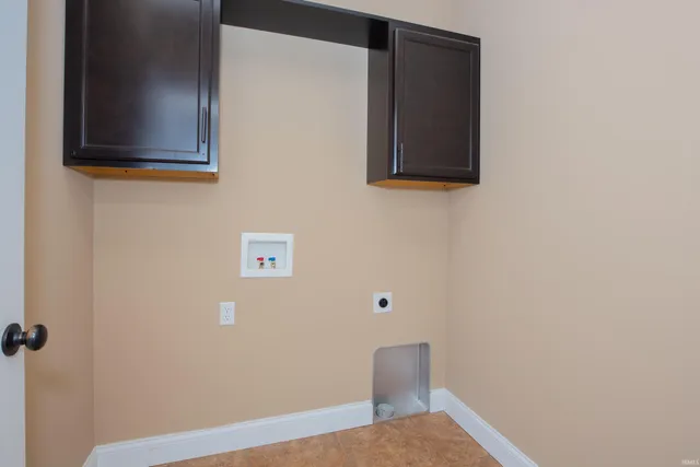 $303,900 | 15442 AJ Drive, Evansville, IN 47725