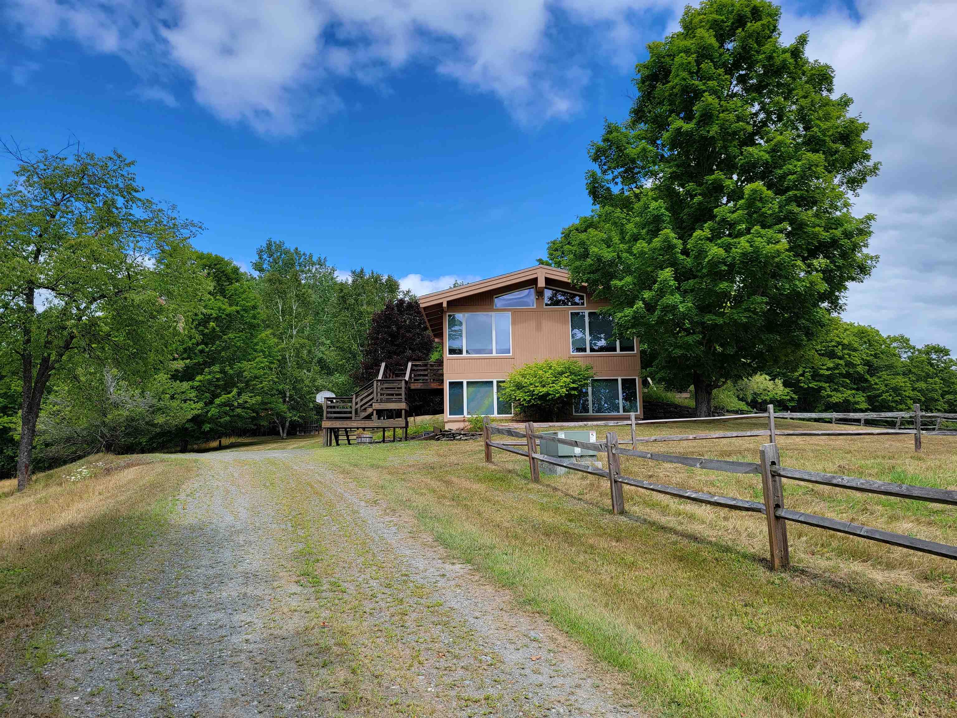 2054 Godfrey Road Thetford, VT 05043 - Photo 3 of 29