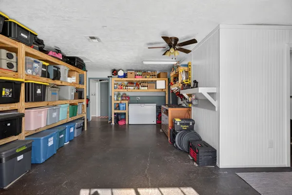 $218,400 | 355 County Road 761, Buna, TX 77612