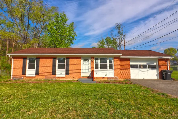 $205,000 | 5703 Green Ridge Road, Roanoke, VA 24019