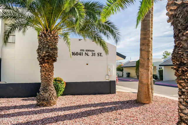 $2,150 | 16041 North 31st Street, Unit 16, Phoenix, AZ 85032