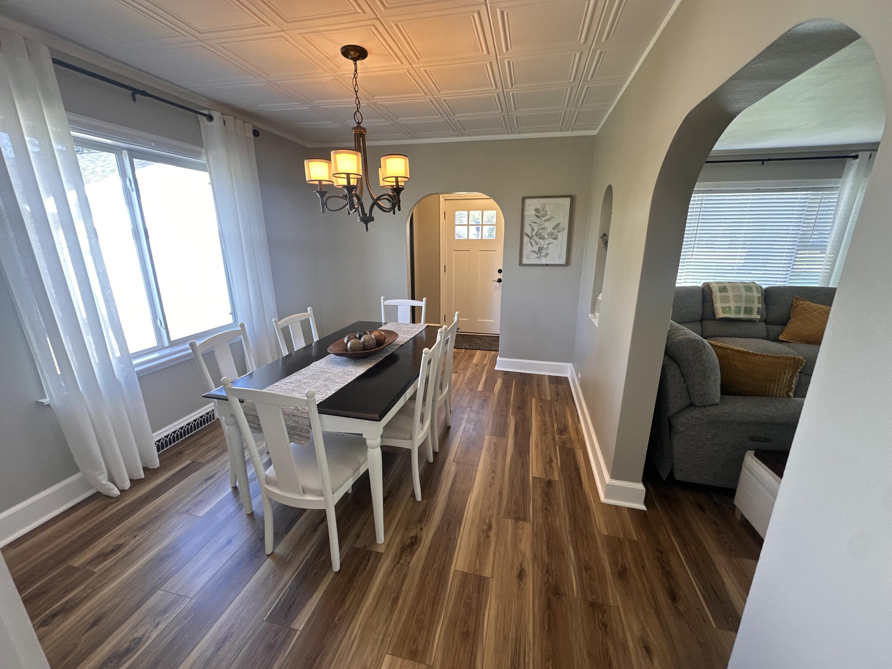 W628 County Highway Niagara, WI 54151 - Photo 12 of 38 Dining Room