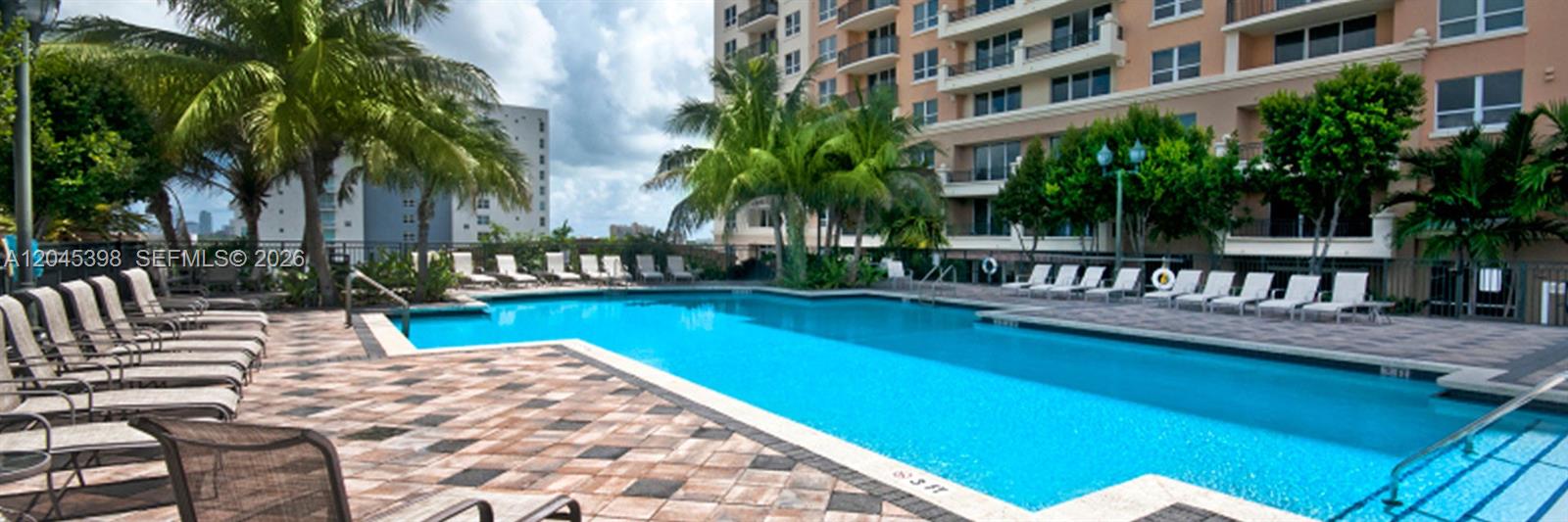 3232 Southwest 22nd Terrace, Unit 1303 Miami, FL 33145 - Photo 40 of 43