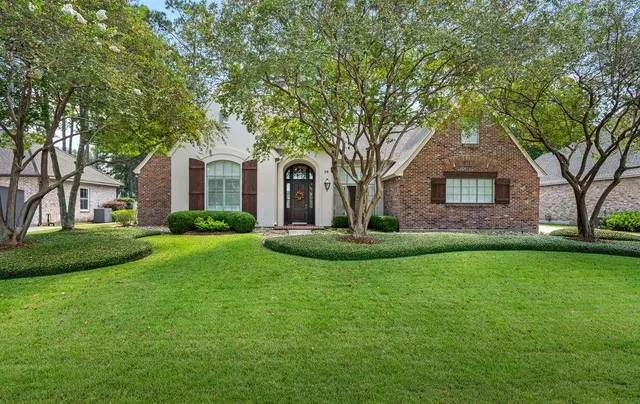 $739,900 | 36 Woodstone Drive, Mandeville, LA 70471