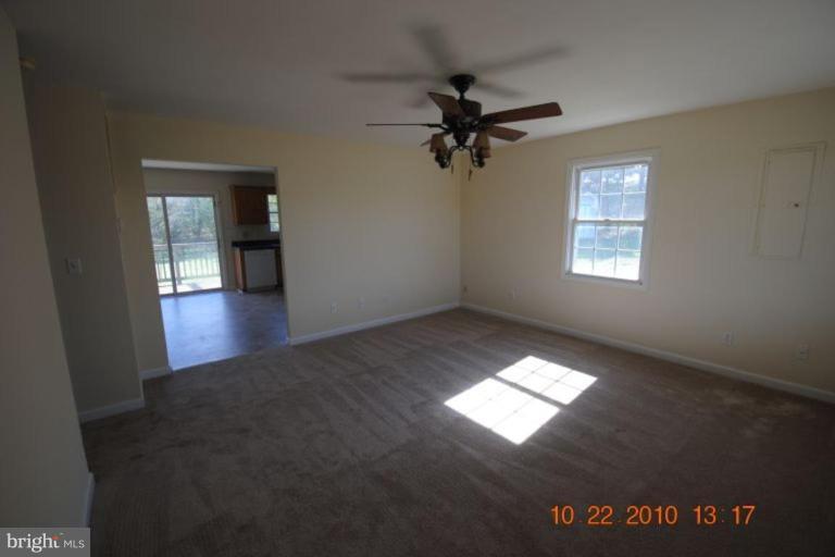 77 Muzzey Road Shepherdstown, WV 25443 - Photo 7 of 10 Living Room