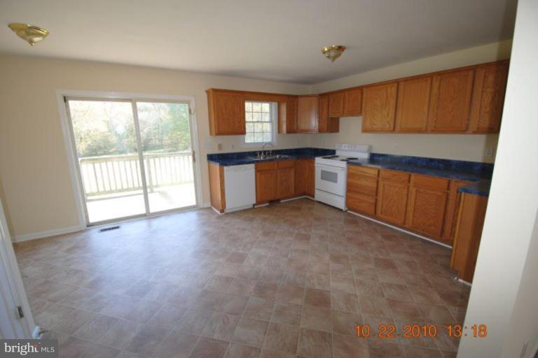 77 Muzzey Road Shepherdstown, WV 25443 - Photo 8 of 10 Kitchen