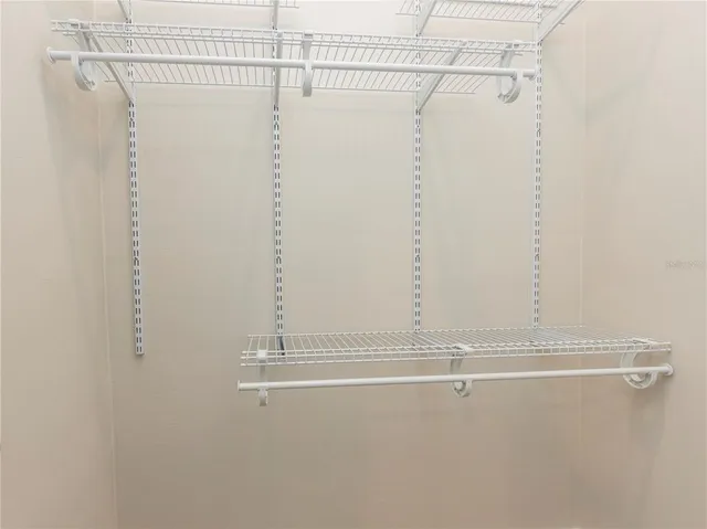 $1,300 | 223 Southeast 9 Street, Gainesville, FL 32601