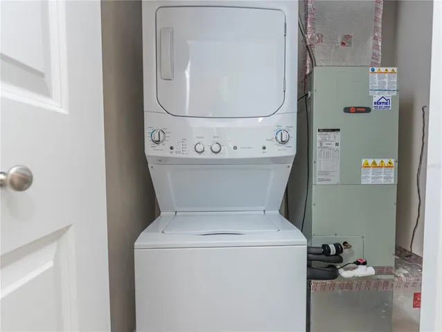 $1,300 | 223 Southeast 9 Street, Gainesville, FL 32601