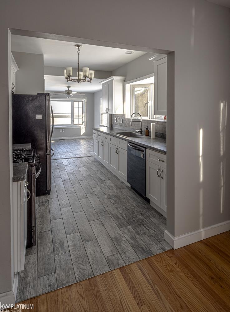 33151 Klein Road Fraser, MI 48026 - Photo 8 of 25 50131442-f9fa9ef9-048b-49b3-a3dc-9f89fa4811f2.JPG