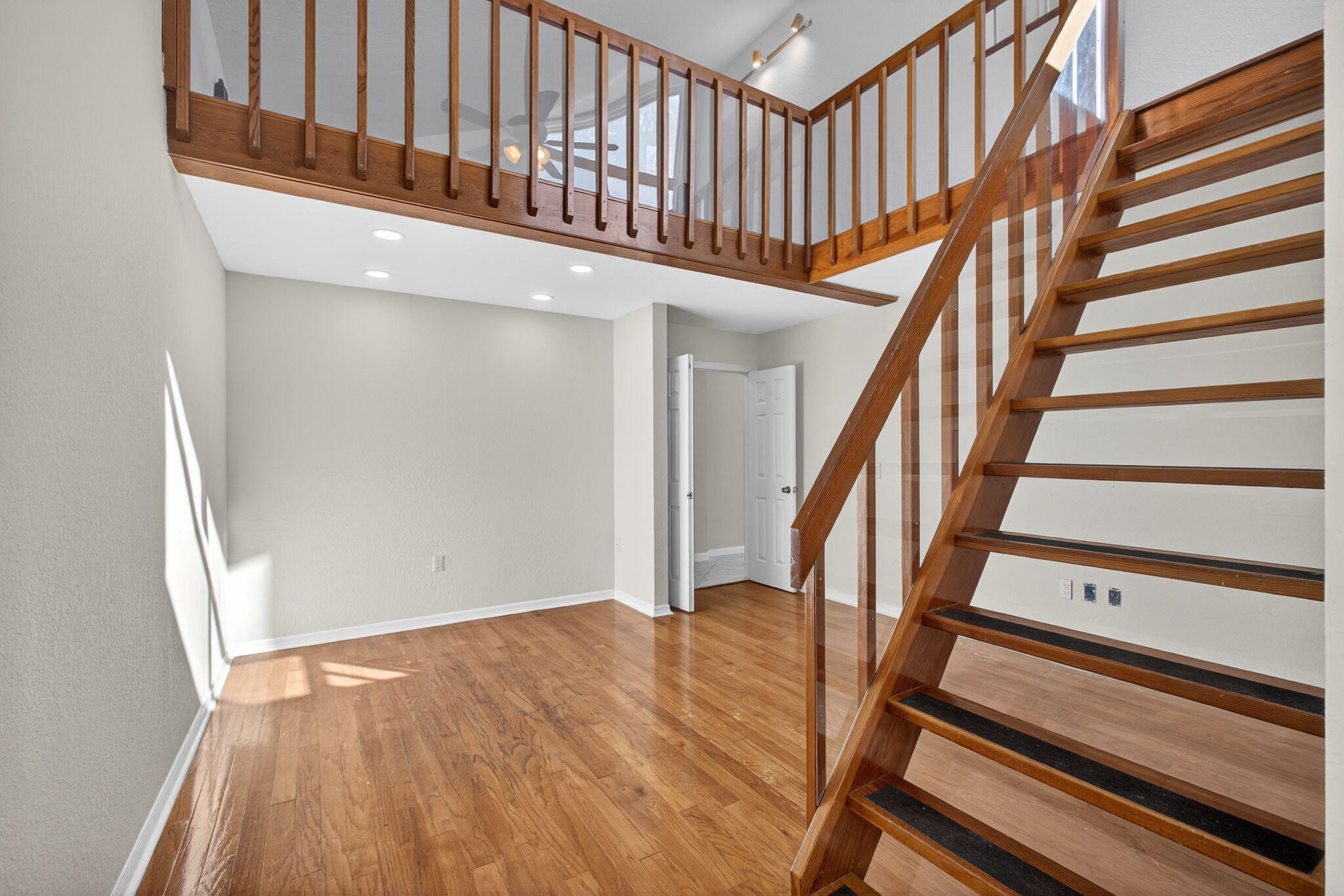 141 Cape Pointe Circle Jupiter, FL 33477 - Photo 19 of 31 a view of entryway with wooden floor