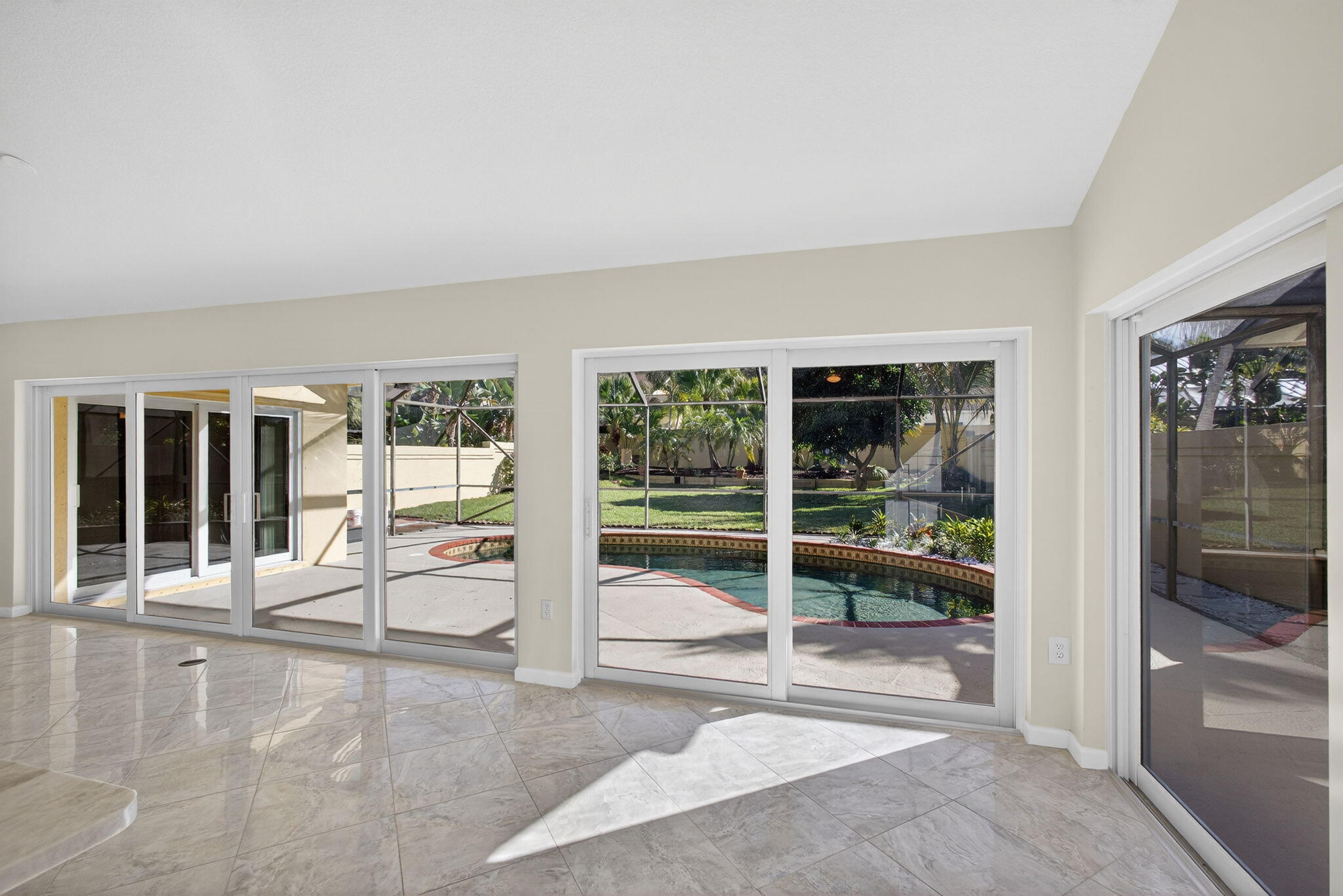 141 Cape Pointe Circle Jupiter, FL 33477 - Photo 3 of 31 hallway with glass door and glass door