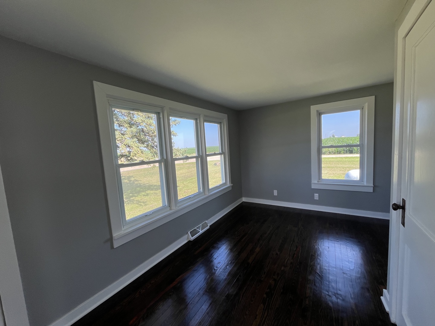2503 Herman Road Ashton, IL 61006 - Photo 6 of 32