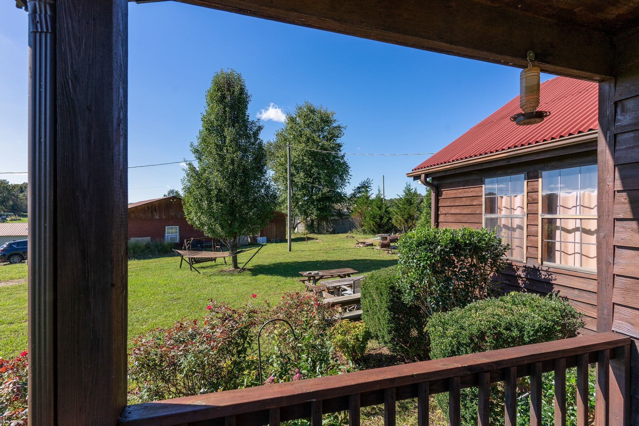 580 Eno Road Dickson, TN 37055 - Photo 8 of 48 a house view with a garden space