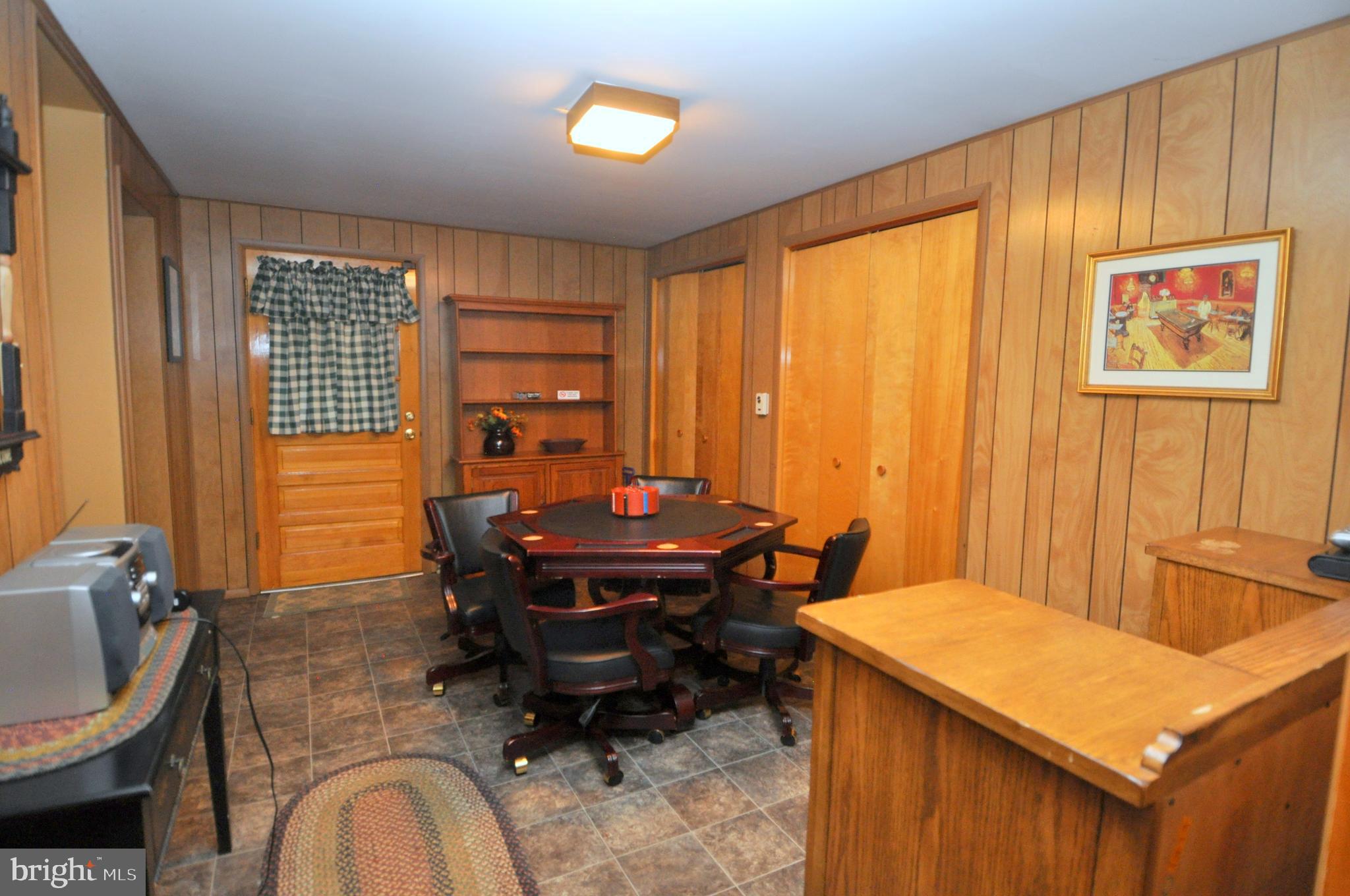 44 Johnsons Mill Road Berkeley Springs, WV 25411 - Photo 12 of 19