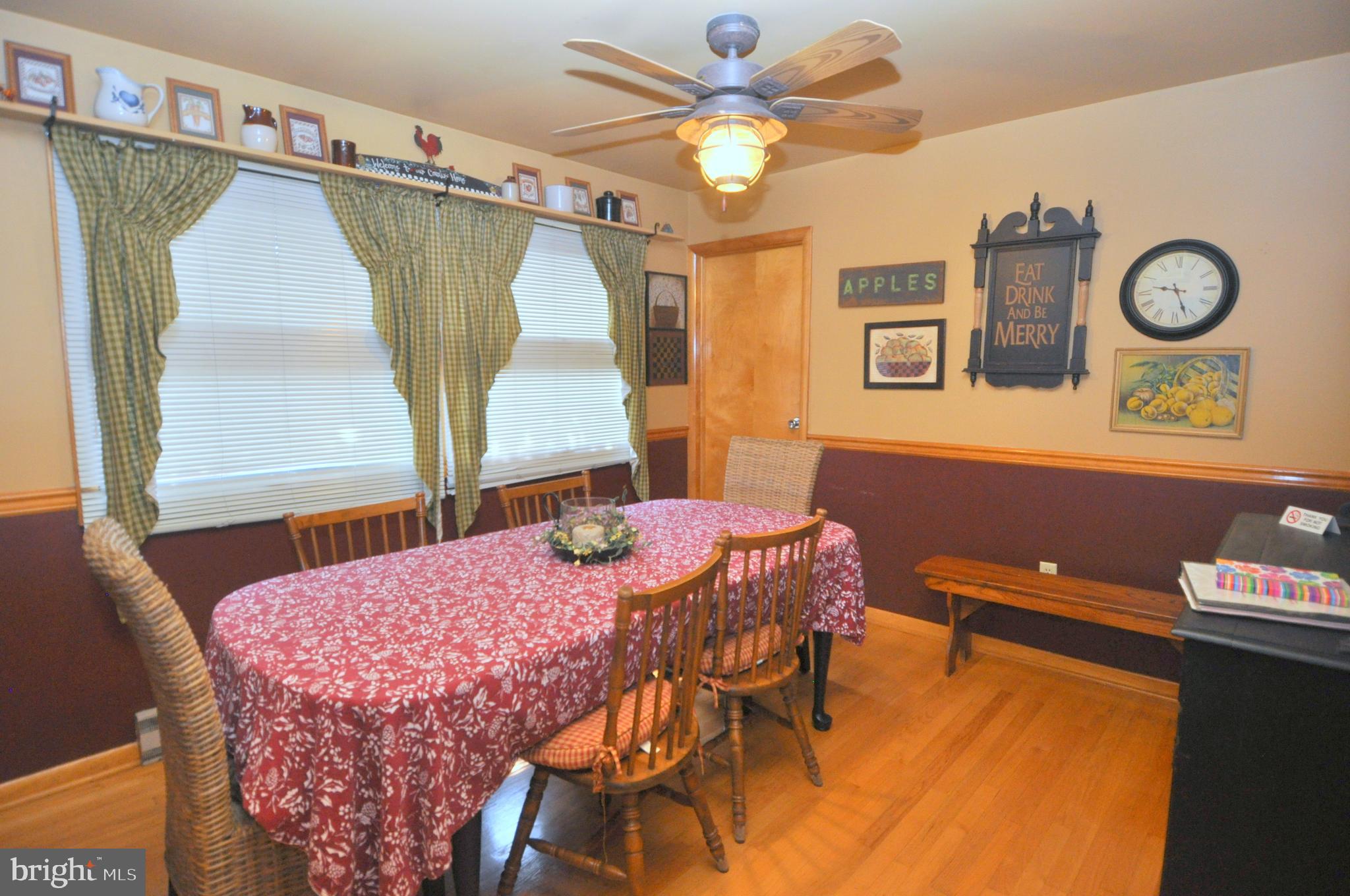 44 Johnsons Mill Road Berkeley Springs, WV 25411 - Photo 15 of 19