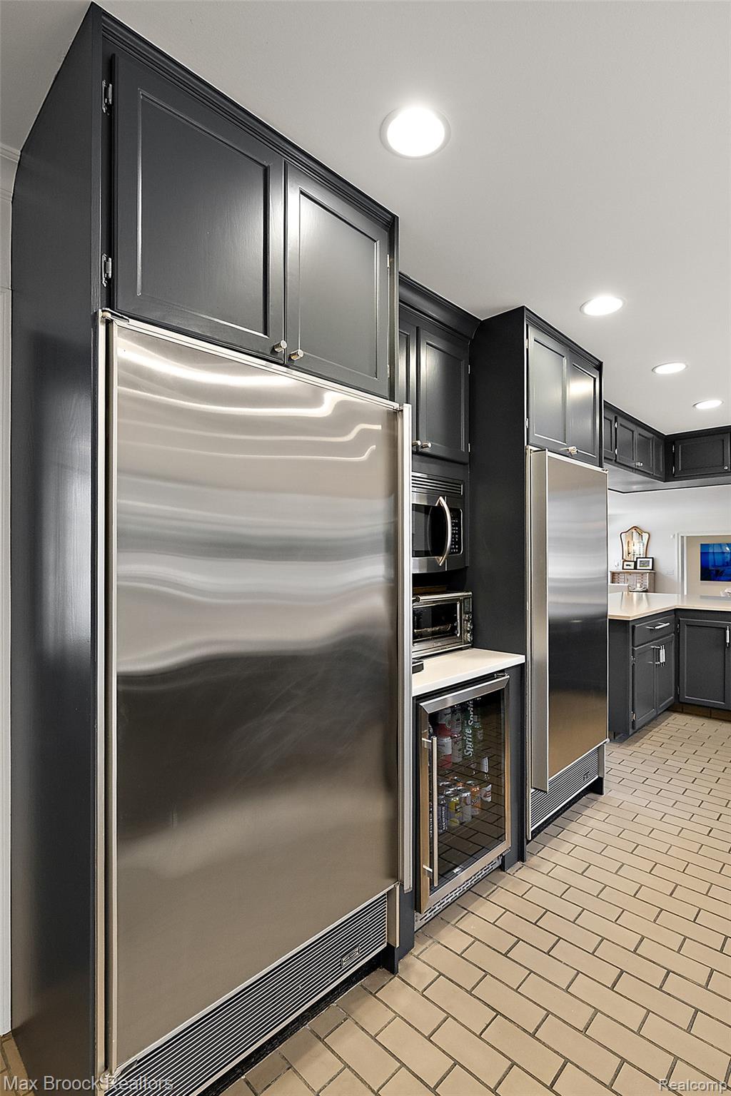 1583 Clarendon Road Bloomfield Hills, MI 48302 - Photo 21 of 73 55-1583 Clarendon-53.jpg